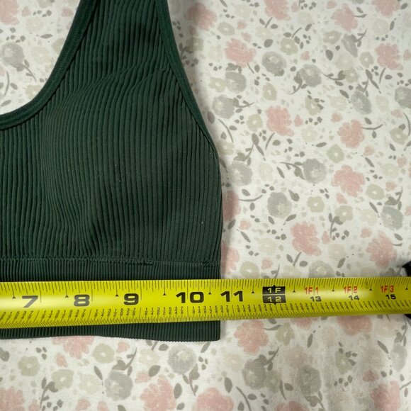 aerie SMALL Ribbed Sports Bra / Top - Dark Green - removable pads included - Picture 3 of 11